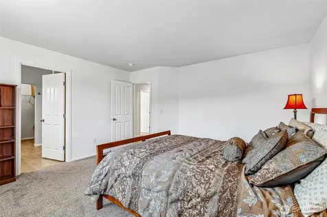6404 35th Street NE Marysville WA 98270