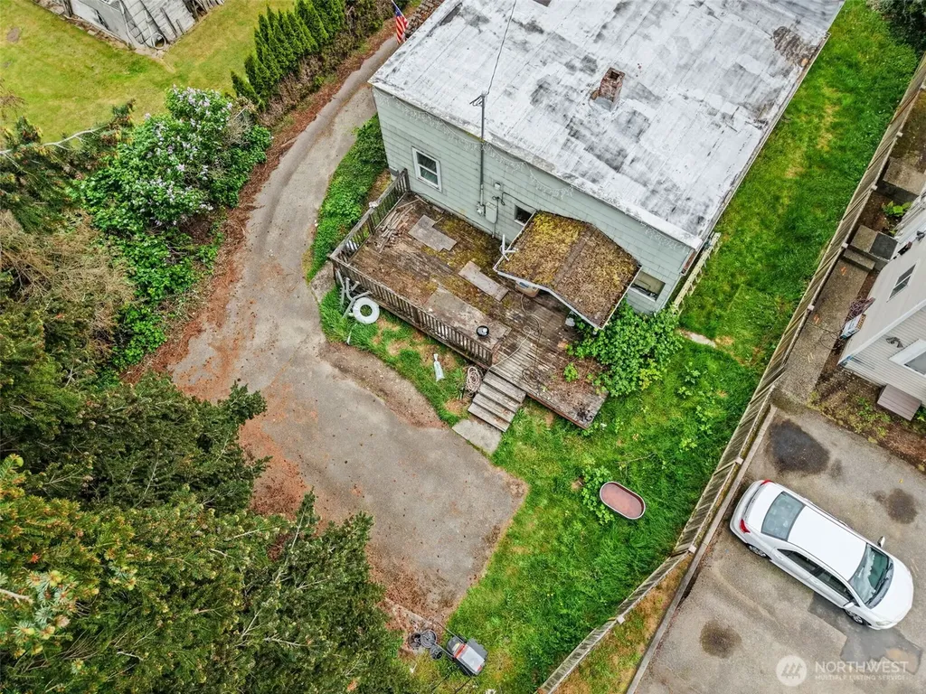 22018 76th Avenue W Edmonds WA 98026