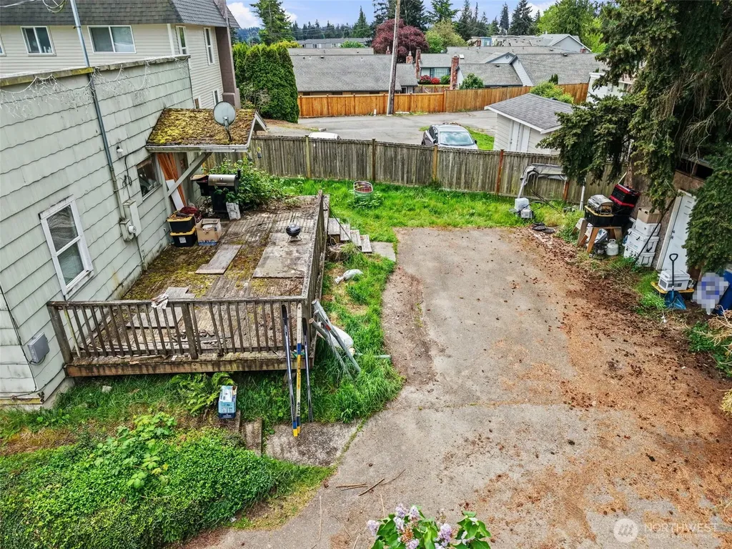 22018 76th Avenue W Edmonds WA 98026