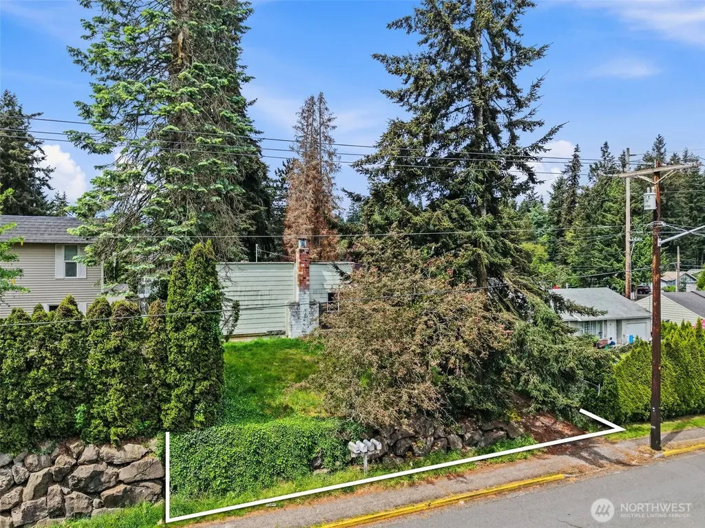 22018 76th Avenue W Edmonds WA 98026