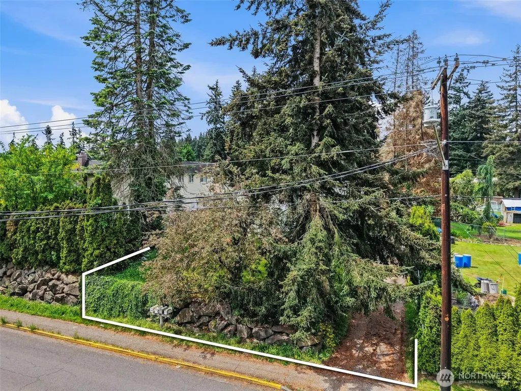 22018 76th Avenue W Edmonds WA 98026