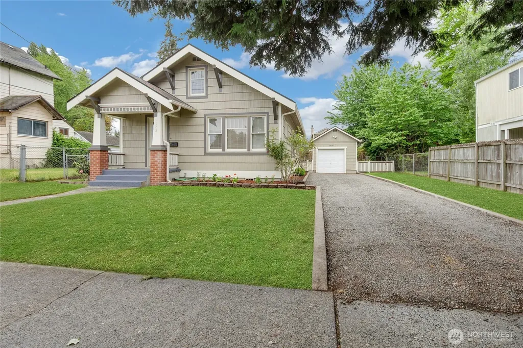 1662 S 47th Street Tacoma WA 98408