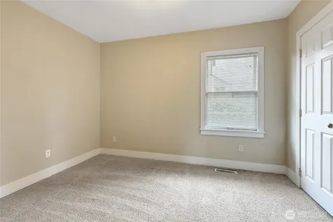 1662 S 47th Street Tacoma WA 98408