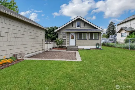 1662 S 47th Street Tacoma WA 98408