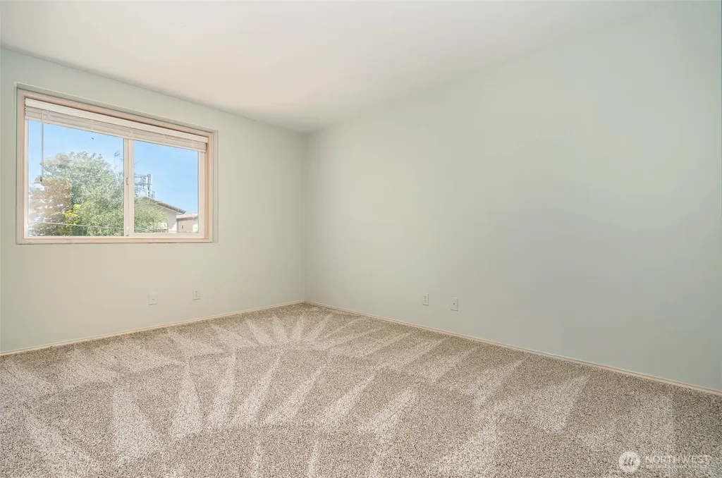 2006 42nd Avenue E Seattle WA 98112