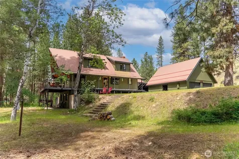 19 Maughan Road Winthrop WA 98862