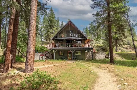 19 Maughan Road Winthrop WA 98862
