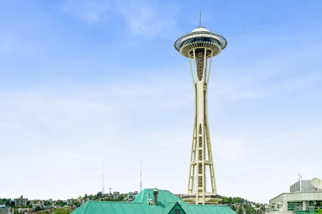 2720 3rd Avenue Seattle WA 98121