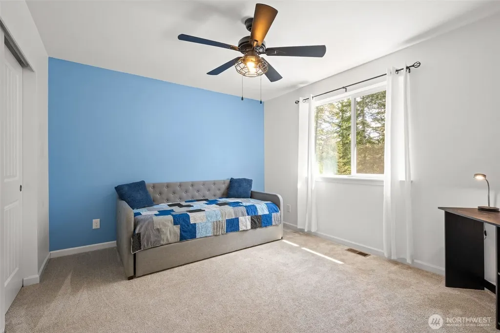 401 E Sunset Ridge Road Union WA 98592