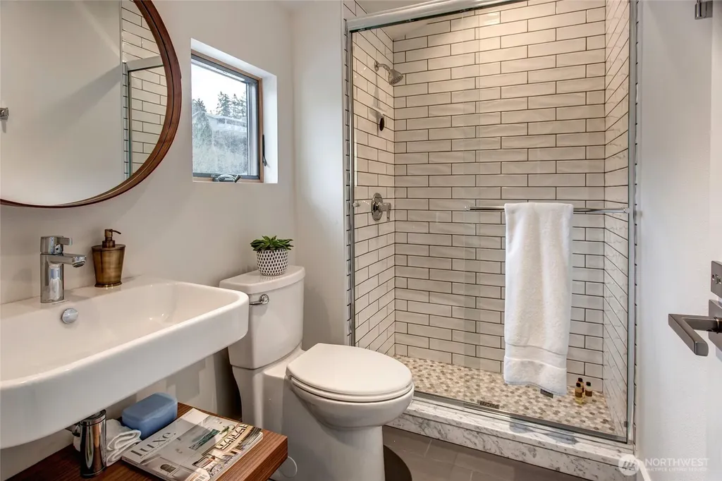 1033 Blackberry Lane Camano Island WA 98282