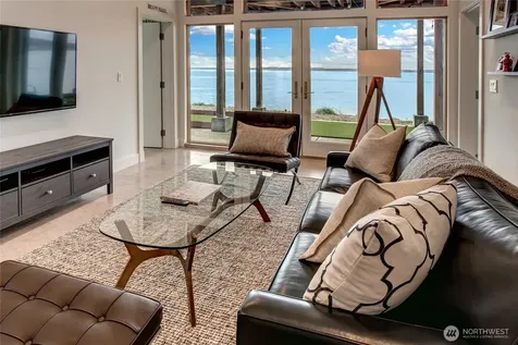 1033 Blackberry Lane Camano Island WA 98282