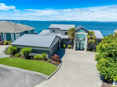 1033 Blackberry Lane Camano Island WA 98282