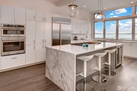 1033 Blackberry Lane Camano Island WA 98282