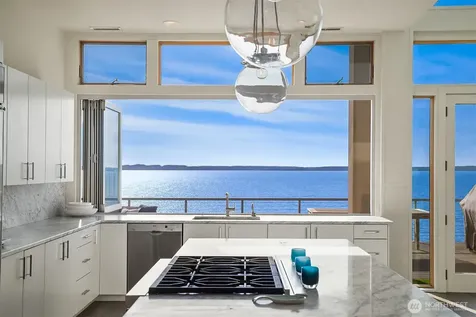 1033 Blackberry Lane Camano Island WA 98282