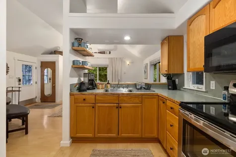 17800 185th Avenue NE Woodinville WA 98072