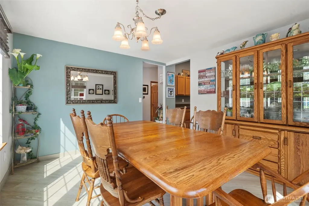 171 E Rauschert Road Grapeview WA 98546