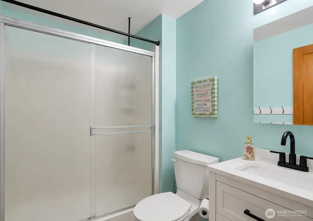 171 E Rauschert Road Grapeview WA 98546
