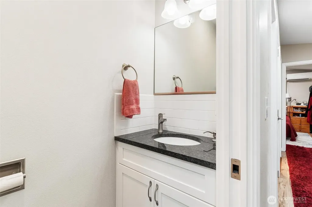 15266 Maple Drive Renton WA 98058
