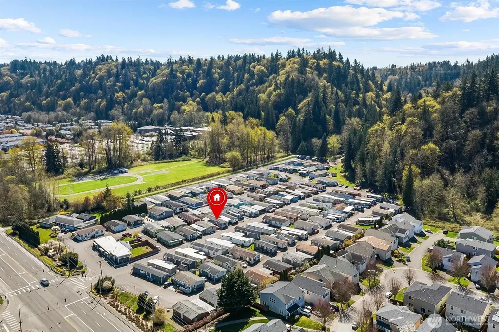 15266 Maple Drive Renton WA 98058