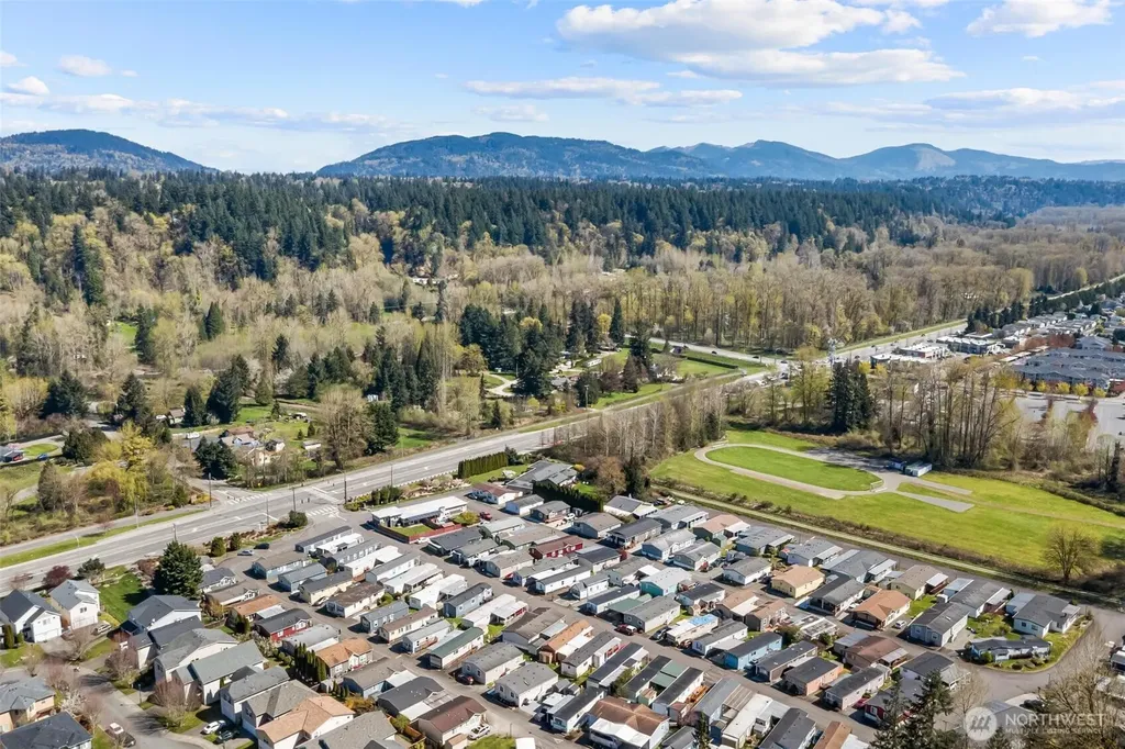 15266 Maple Drive Renton WA 98058
