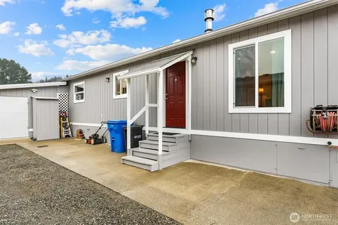 15266 Maple Drive Renton WA 98058
