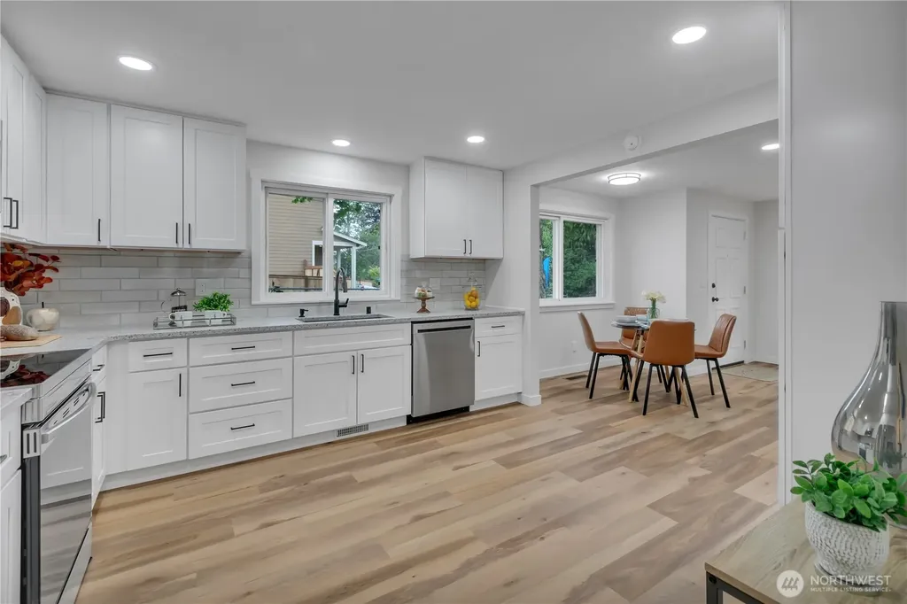 14418 26th Court S Seatac WA 98168
