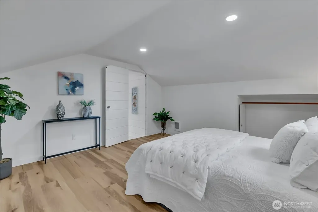 14418 26th Court S Seatac WA 98168