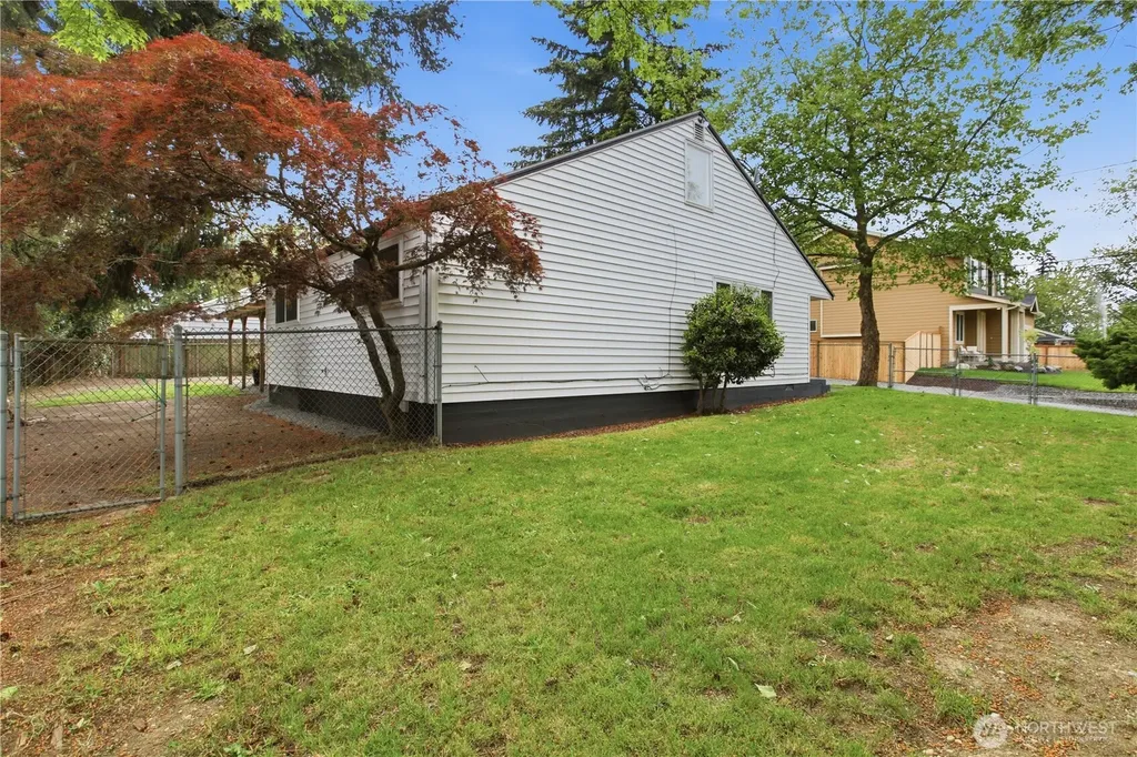 14418 26th Court S Seatac WA 98168