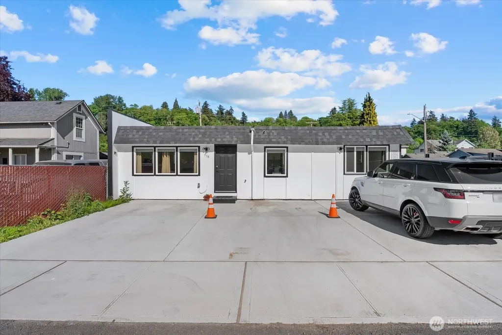 538 Railroad Avenue S Kent WA 98032