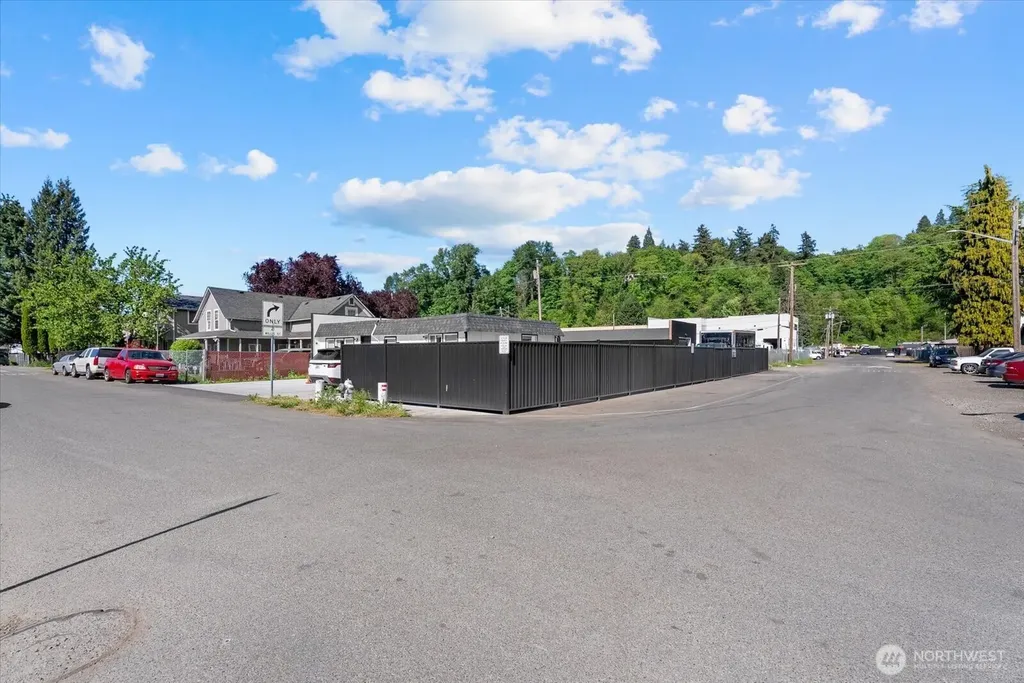 538 Railroad Avenue S Kent WA 98032