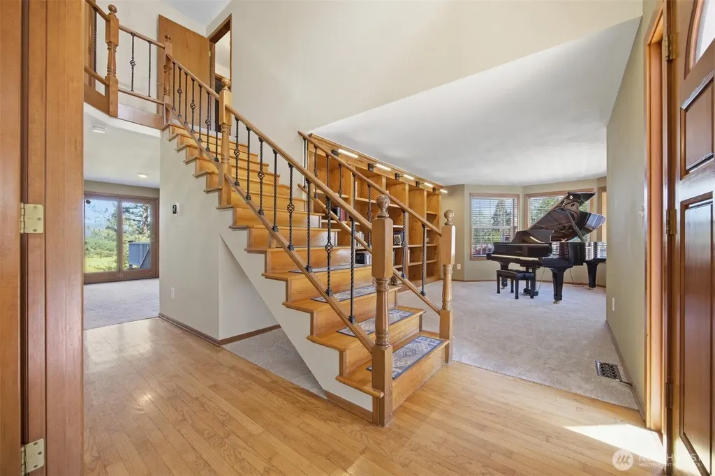 13085 Sunrise Drive Mount Vernon WA 98273