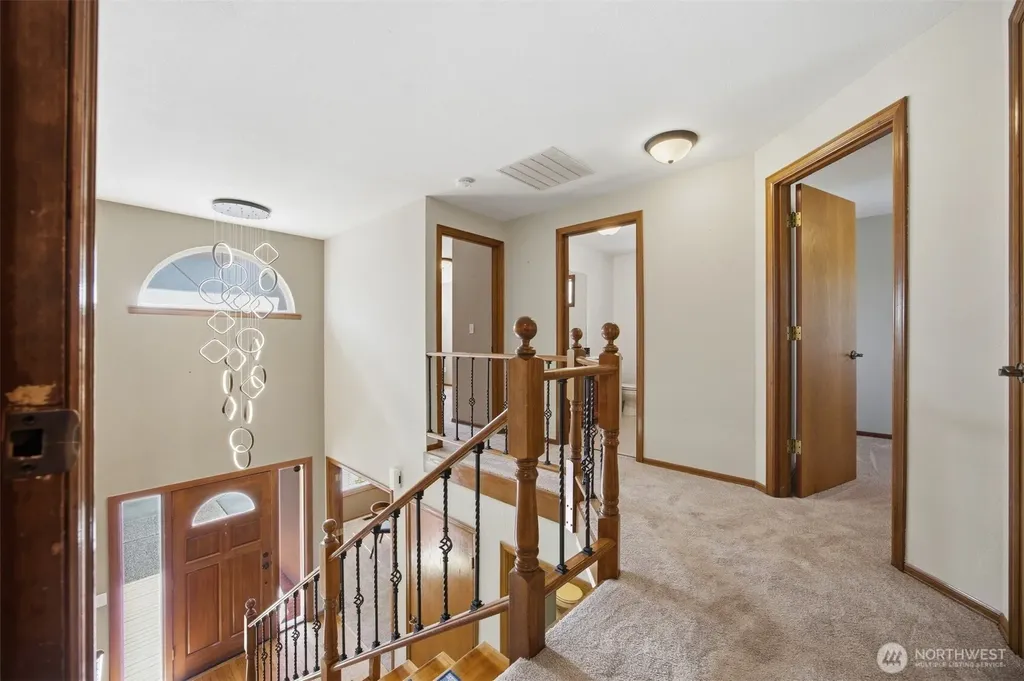 13085 Sunrise Drive Mount Vernon WA 98273