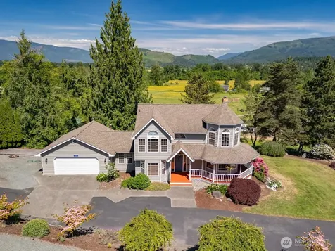 13085 Sunrise Drive Mount Vernon WA 98273