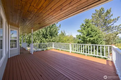13085 Sunrise Drive Mount Vernon WA 98273