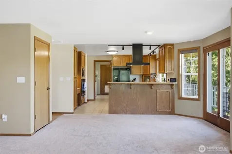 13085 Sunrise Drive Mount Vernon WA 98273