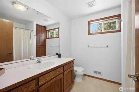 13085 Sunrise Drive Mount Vernon WA 98273