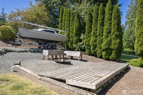 13085 Sunrise Drive Mount Vernon WA 98273