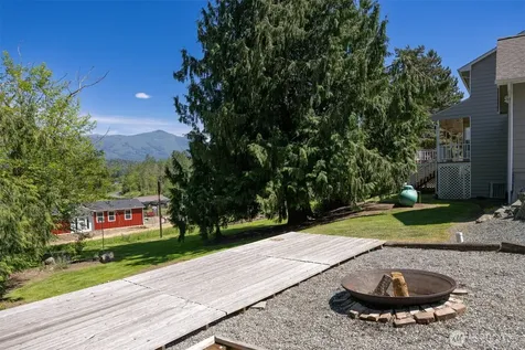 13085 Sunrise Drive Mount Vernon WA 98273