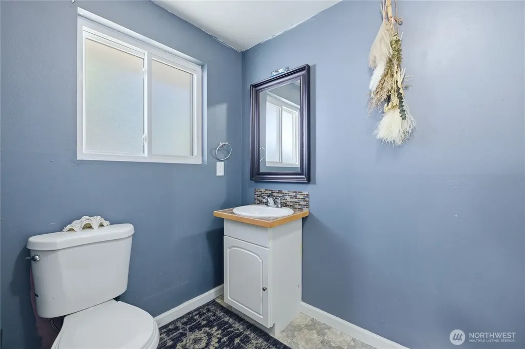 10103 SE 206th Street Kent WA 98031