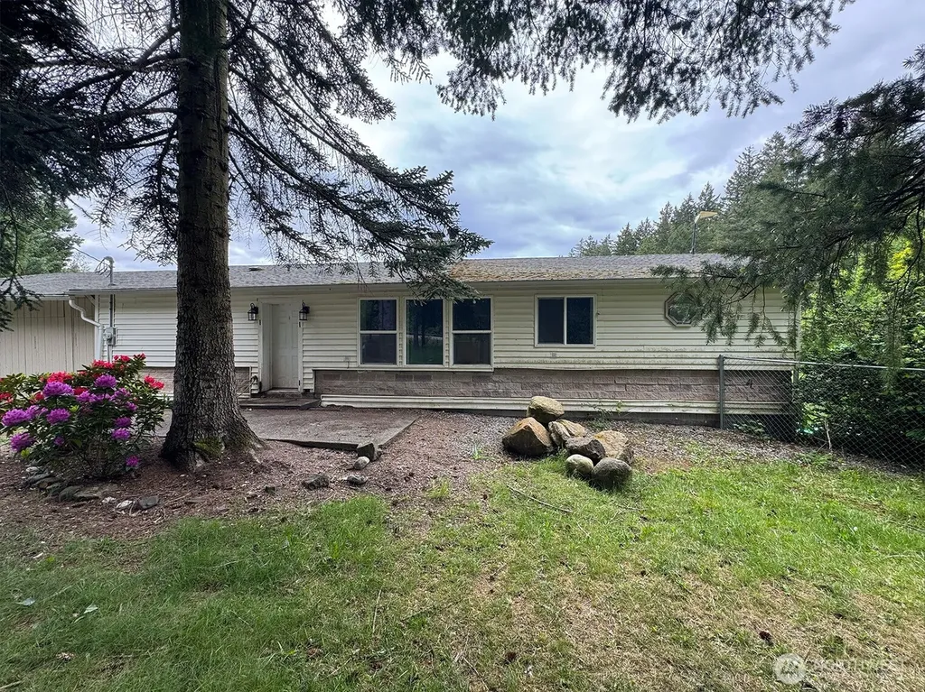 16491 E State Route 3 Allyn WA 98524