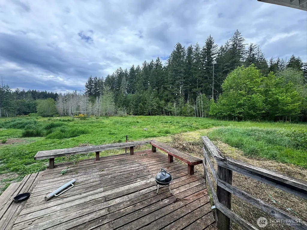 16491 E State Route 3 Allyn WA 98524
