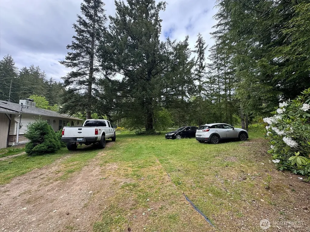 16491 E State Route 3 Allyn WA 98524
