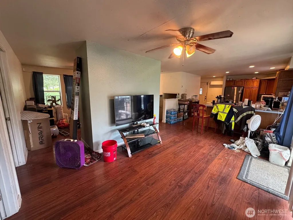 16491 E State Route 3 Allyn WA 98524