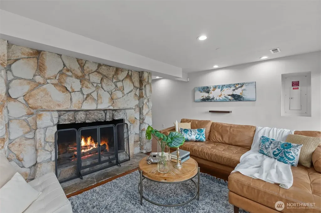 4509 S Snoqualmie Street Seattle WA 98118