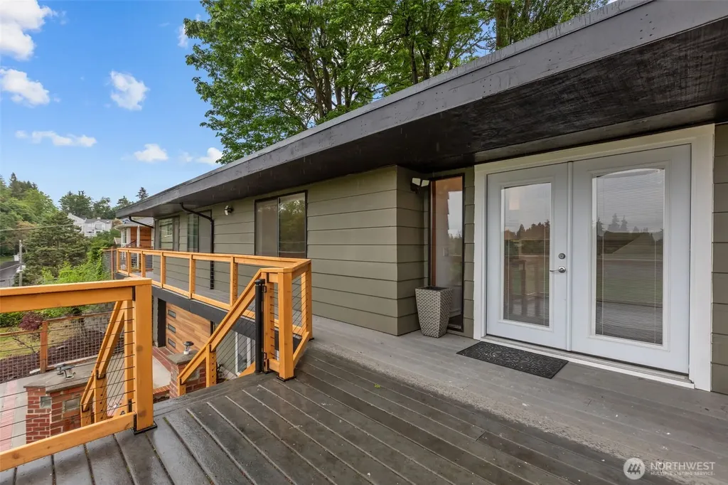 4509 S Snoqualmie Street Seattle WA 98118
