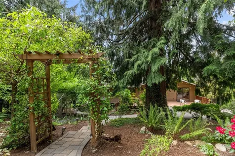 15811 20th Place W Lynnwood WA 98087