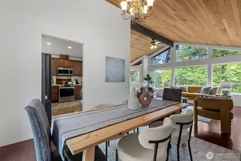15811 20th Place W Lynnwood WA 98087