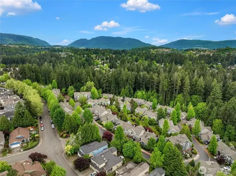 4126 248th Court SE Sammamish WA 98029