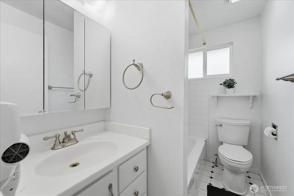 309 W Walnut Street Waterville WA 98858