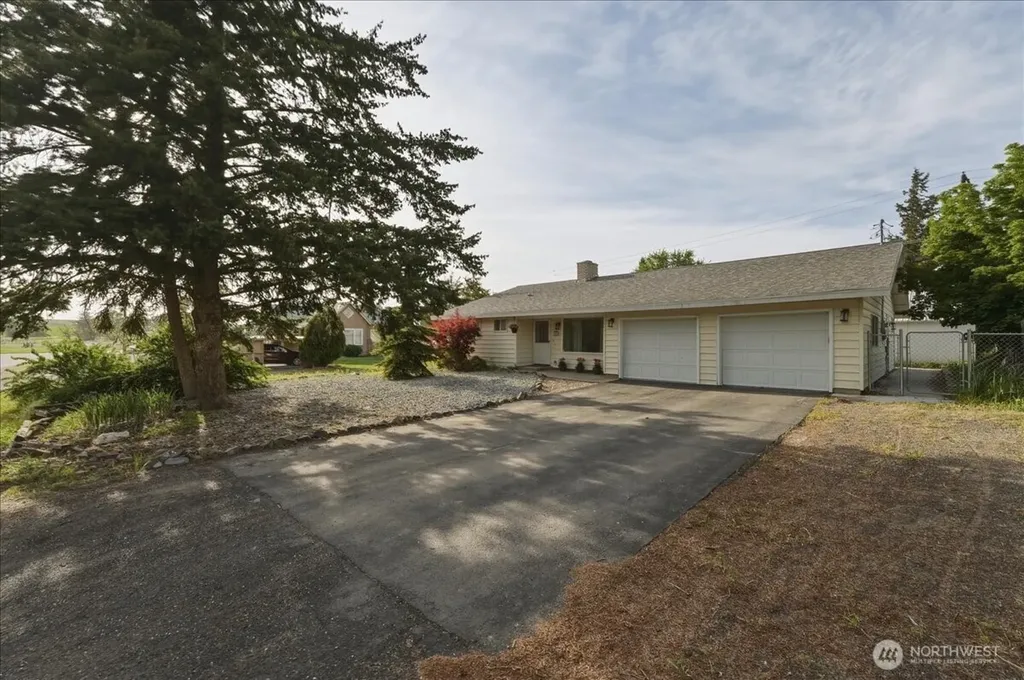 309 W Walnut Street Waterville WA 98858